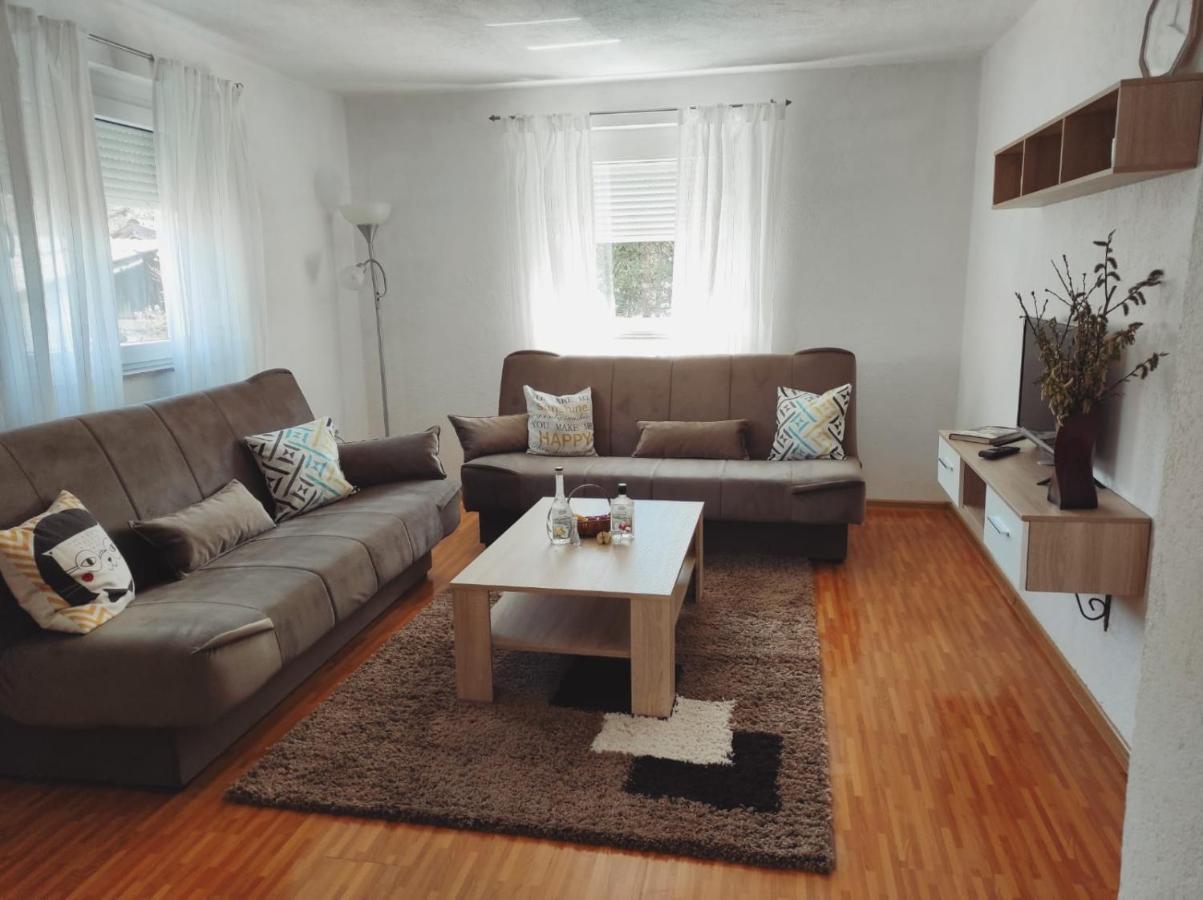 Apartman "Like At Home" Яйце Екстериор снимка